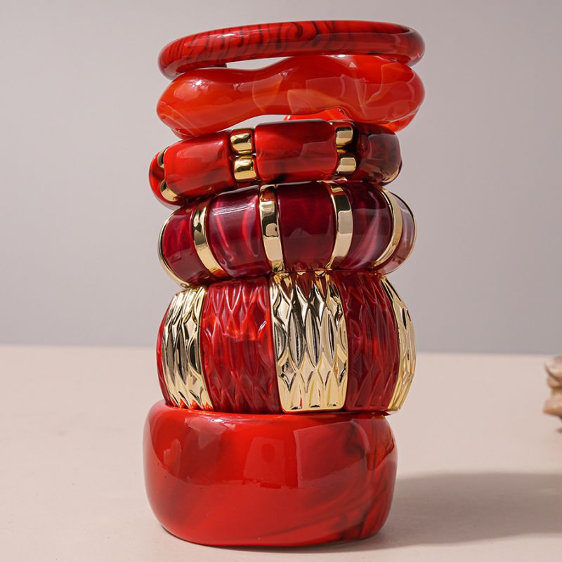 1# Bracelet-red Irregular Resin Bracelet