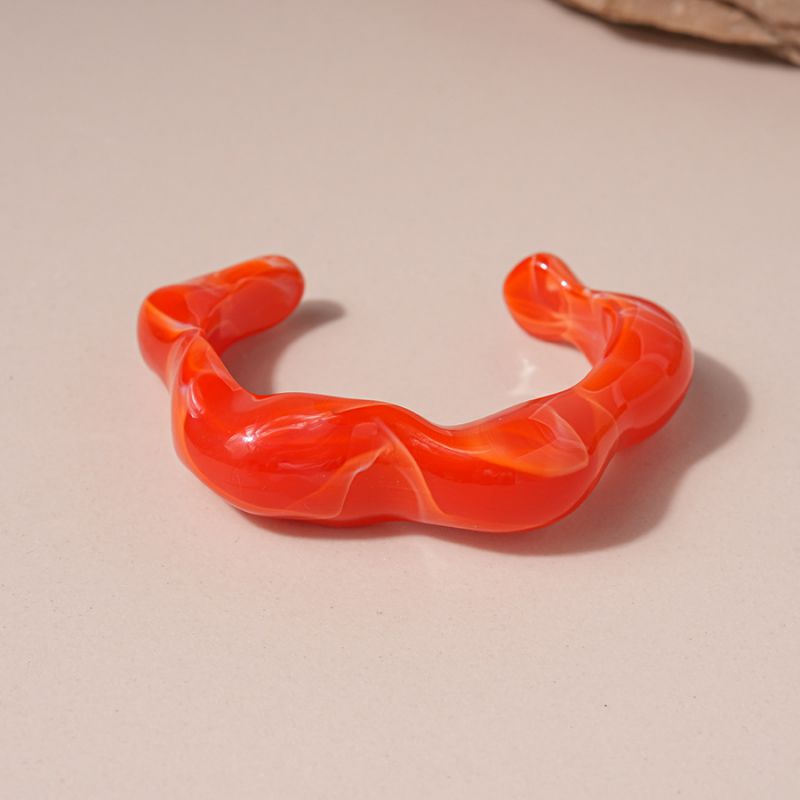 1# Bracelet-red Irregular Resin Bracelet