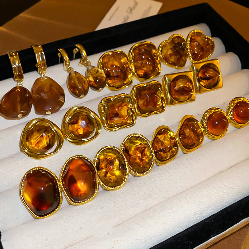 1# Gold-coffee-square Metal Square Earrings