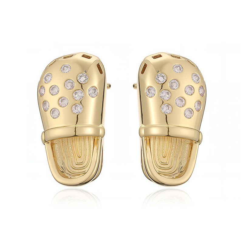 1 Pair Of Gold And White Diamond Hole Shoe Earrings Copper Inlaid Zirconium Hole Shoe Earrings