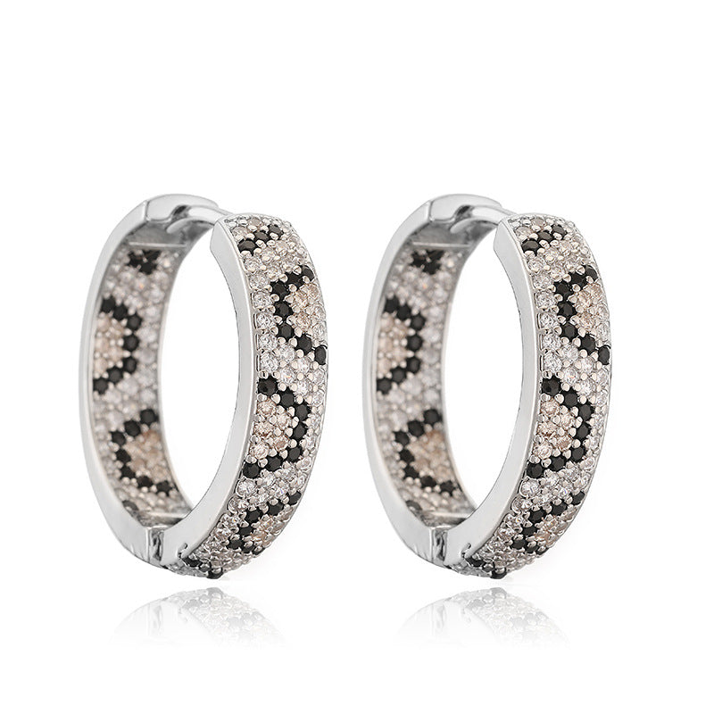 1 Pair Of Gold Champagne Diamond Leopard Print Round Earrings Copper And Diamond Leopard Print Round Earrings