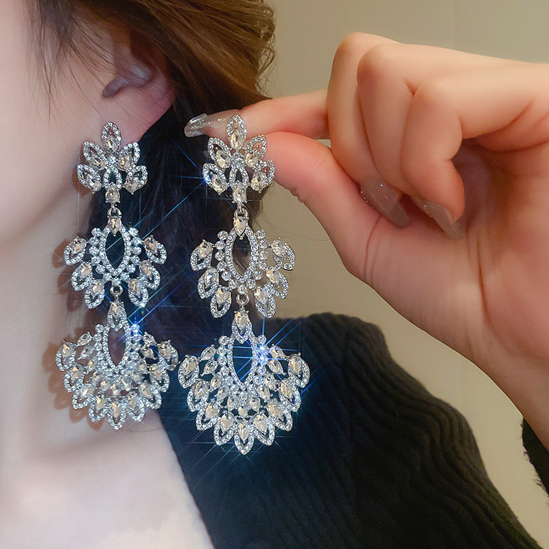 #1 Silver Needle - Silver Diamond-studded Tassel Metal And Diamond Tassel Earrings