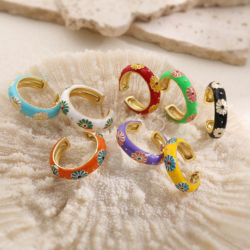 1 White Daisy Ring Copper Oil-drip Colorblock Petal Ring