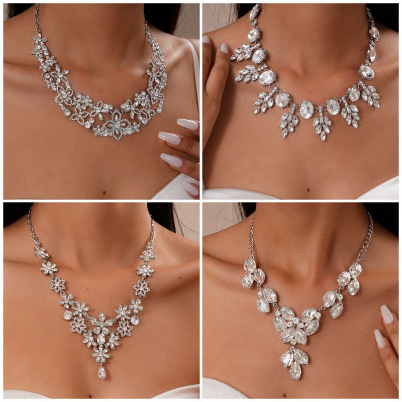 54# Necklace-silver (two-piece Set) Copper Diamond Heart Necklace And Earring Set