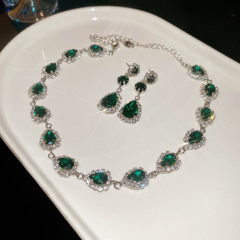 56# Necklace - Silver Copper And Diamond-encrusted Teardrop Necklace And Earring Set