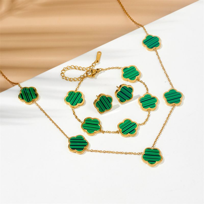 A Black Earring Stainless Steel Flower Earrings