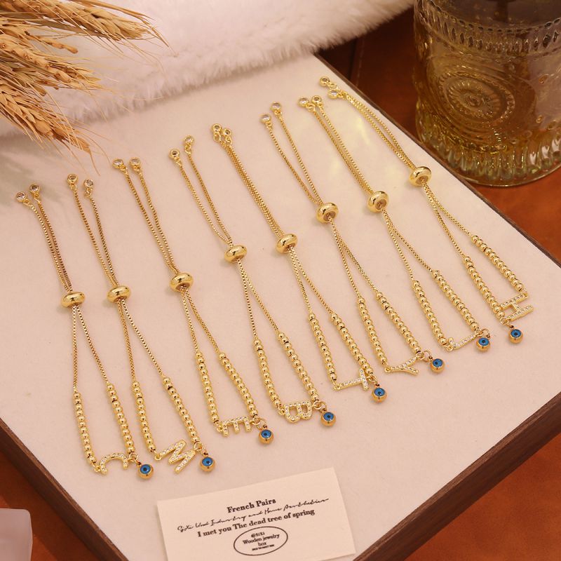 A Copper 26-letter Eye Bracelet