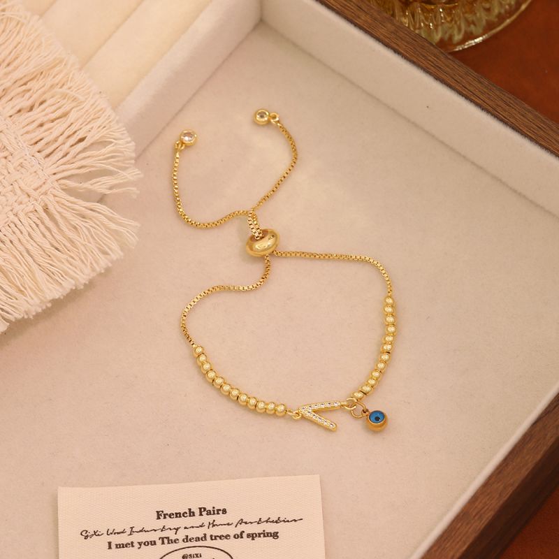 A Copper 26-letter Eye Bracelet