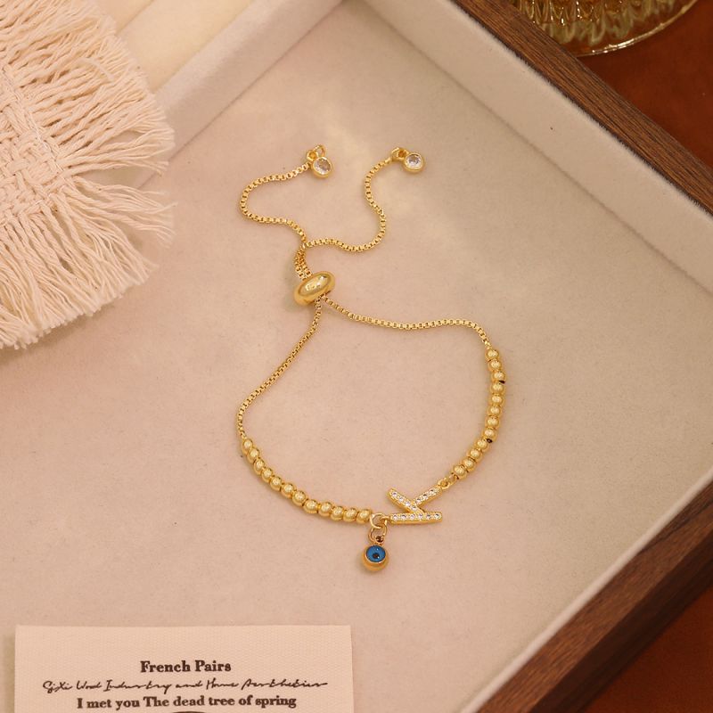 A Copper 26-letter Eye Bracelet