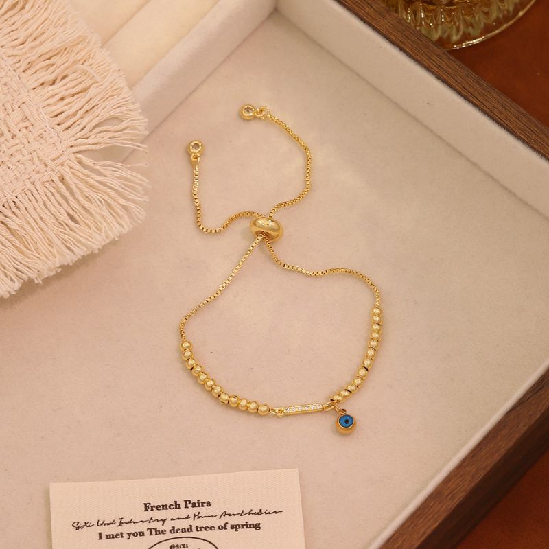 A Copper 26-letter Eye Bracelet