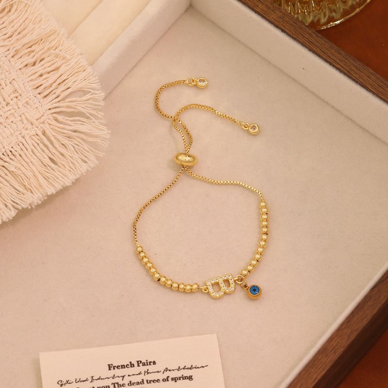 A Copper 26-letter Eye Bracelet