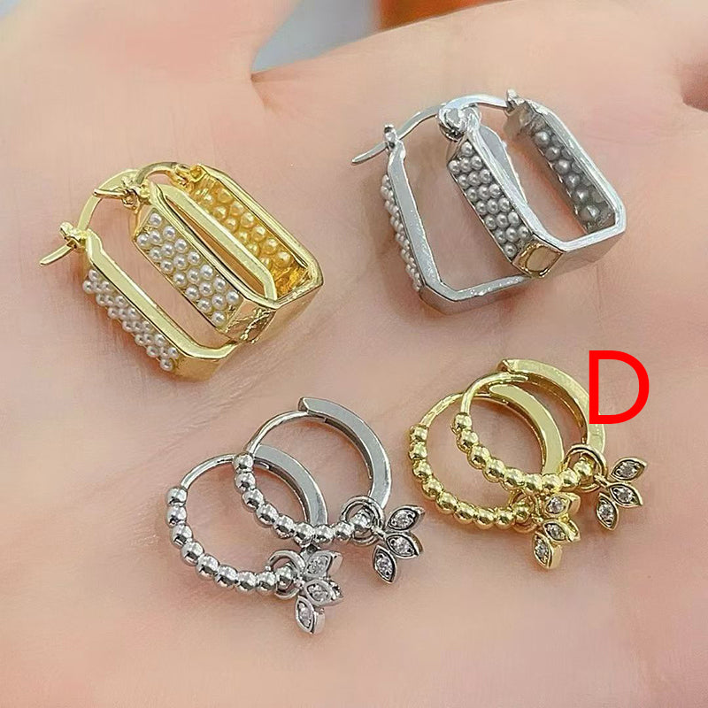 A Copper Pearl Oval Earrings