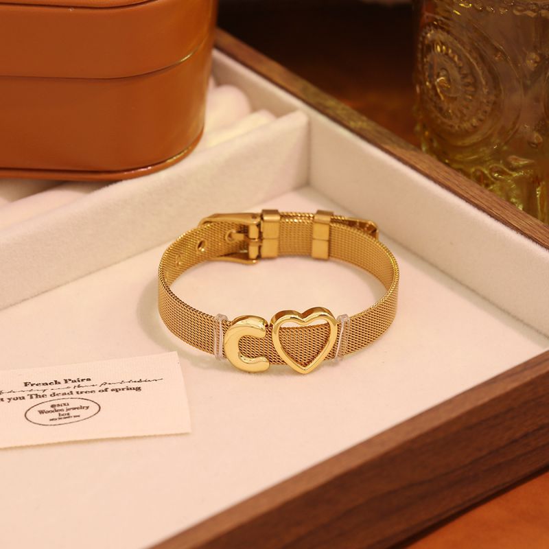 A Stainless Steel 26-letter Heart-shaped Watch Strap Bracelet