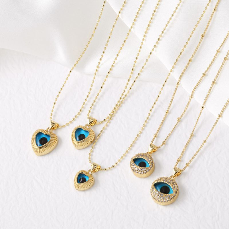 A11mm Copper Heart Eyes Necklace