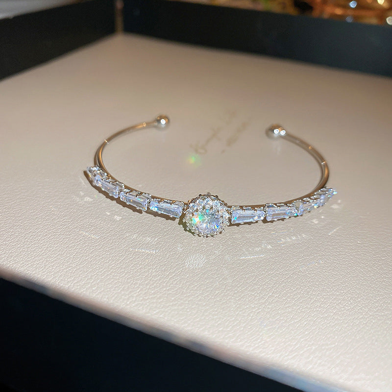 Fashion 41# Bracelet-color Copper Inlaid Zirconium Oval Bracelet