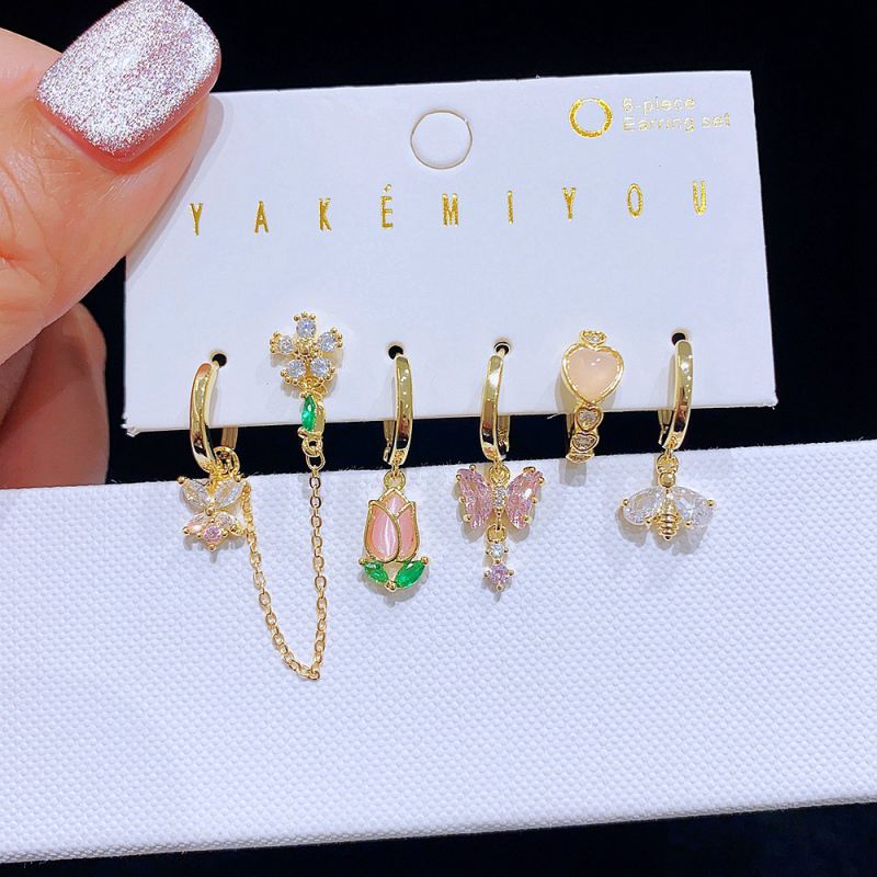 Fashion Gold Gold Plated Copper Flower Bee Earring Set With Diamonds