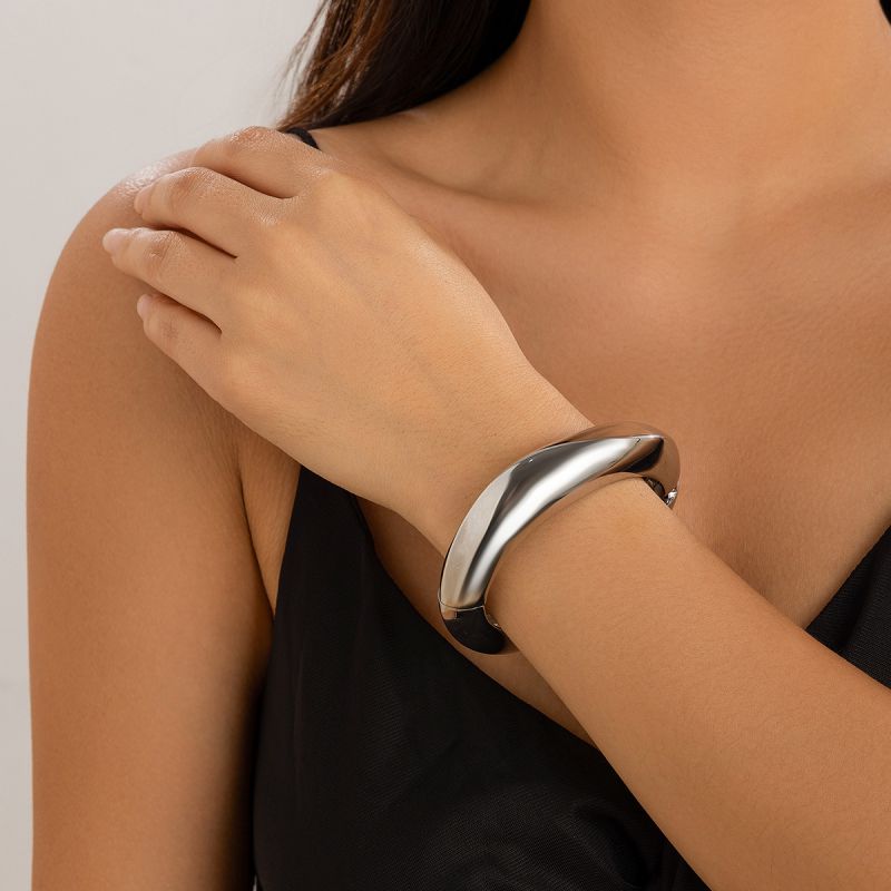 Fashion 01 Gold Alloy Geometric Bracelet