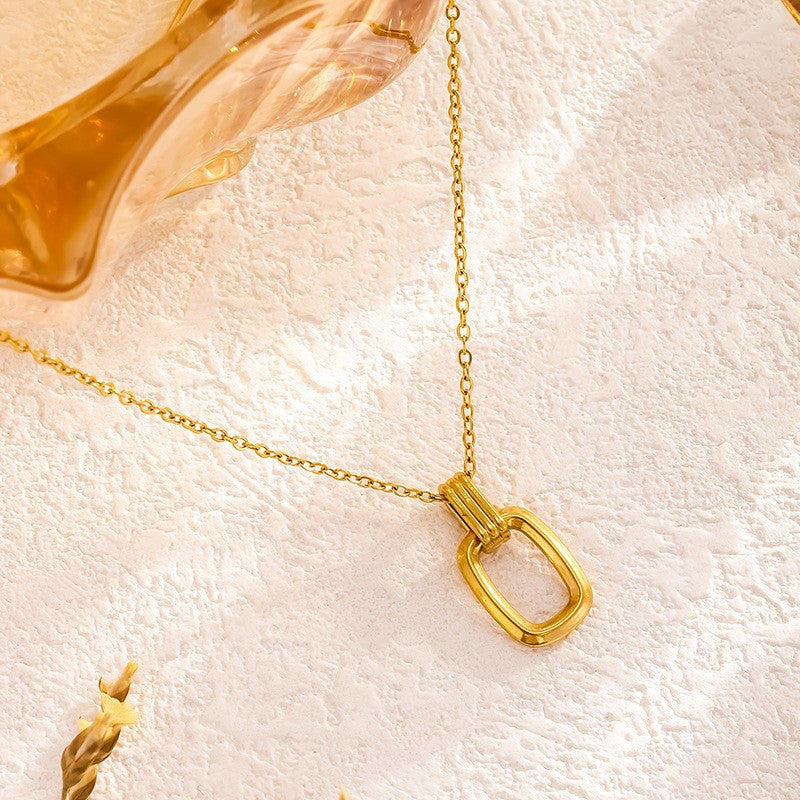 Fashion Big Heart Black Shell Silver Titanium Steel Heart Necklace