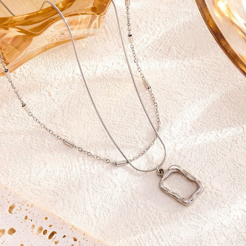 Fashion Big Heart Black Shell Silver Titanium Steel Heart Necklace