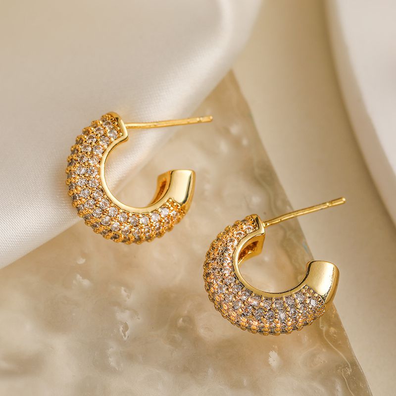 Fashion Gold Gold-plated Copper C-shaped Earrings With Zirconium