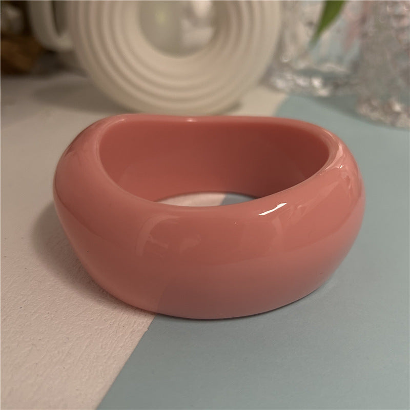 A Resin Irregular Bangle Bracelet