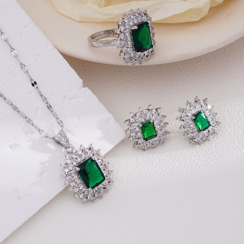 Green Suit Copper Diamond Square Ring Necklace Earring Set