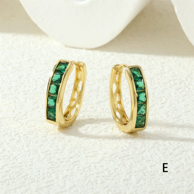 Black Copper Diamond Round Earrings