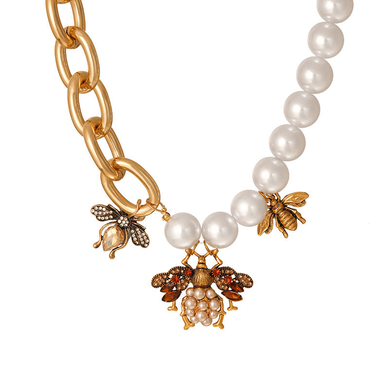 Gold Alloy Diamond Bee Pearl Spliced Chain Necklace