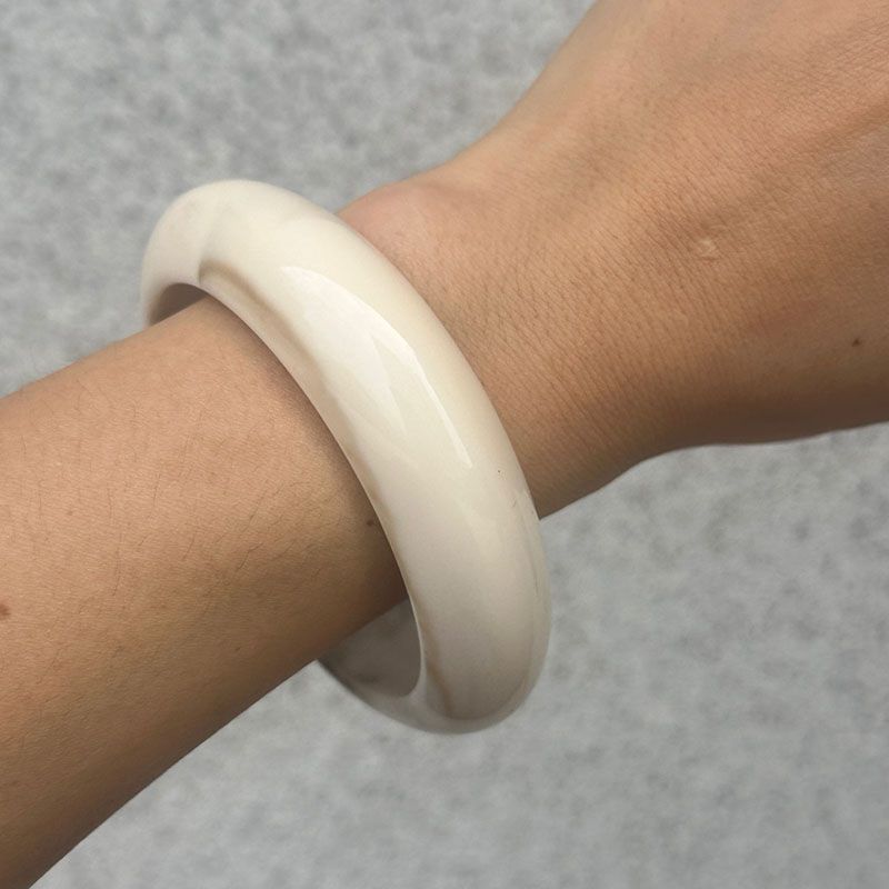 Irregular Amber Resin Irregular Bracelet