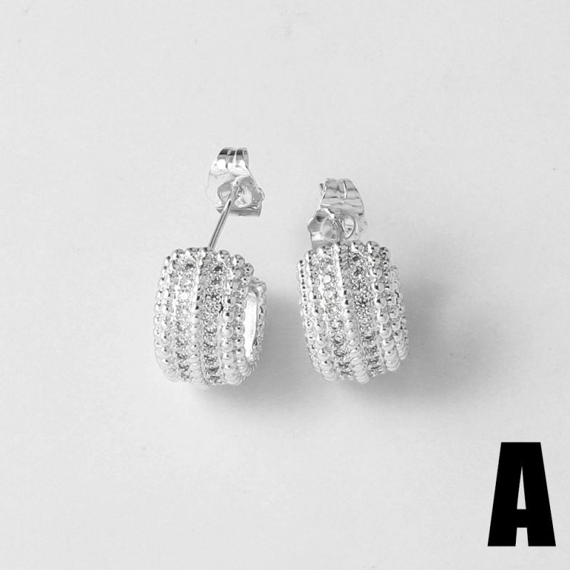 A Copper-gold-plated Diamond C-shaped Earrings