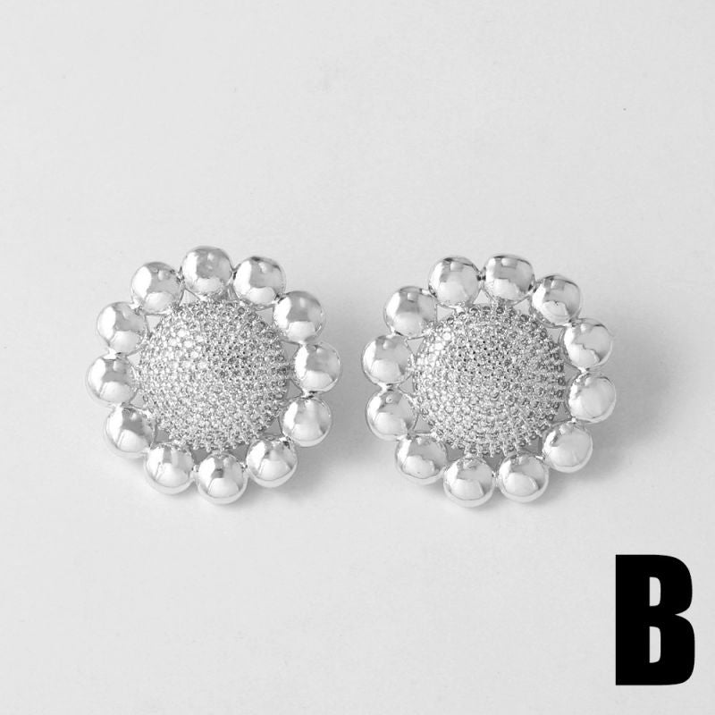 A Copper-gold-plated Diamond C-shaped Earrings