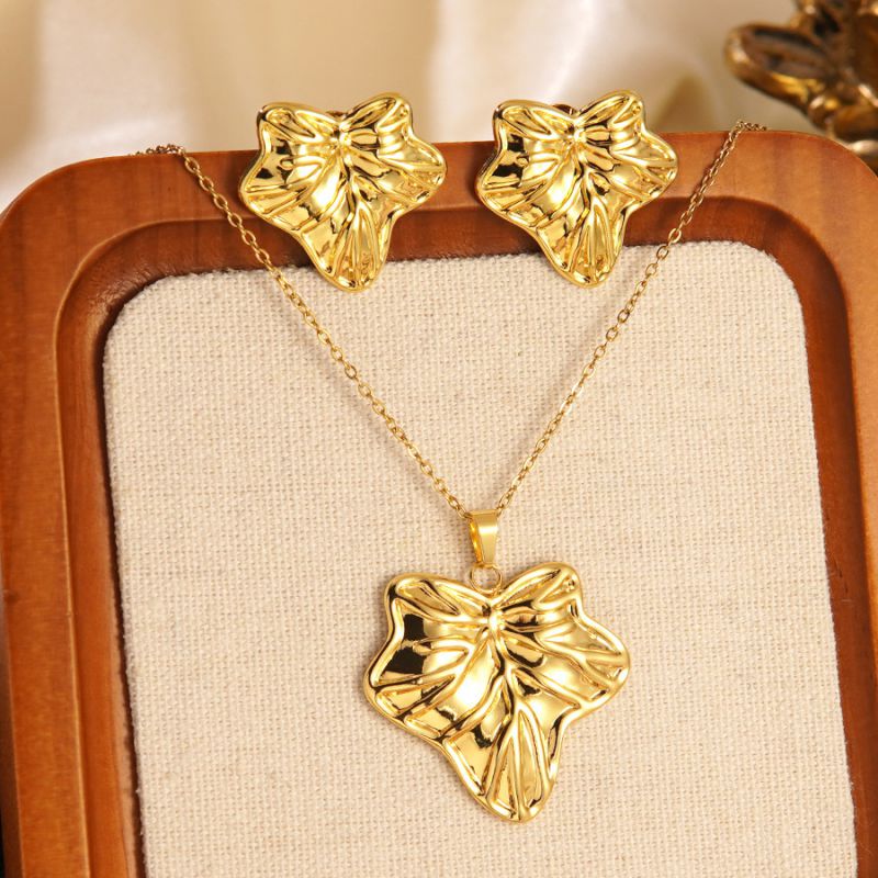 Set 1# Stainless Steel Flower Necklace Earring Set