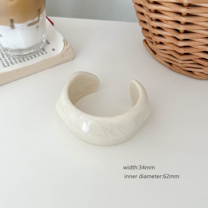 Pumpkin Beads Transparent Gray Resin Texture Irregular Bracelet