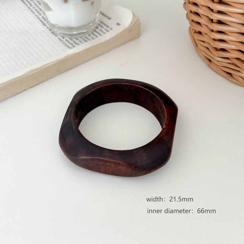 Dark Brown Resin Bamboo Round Bracelet