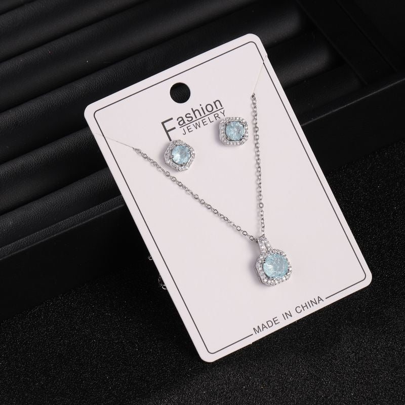 White Copper And Diamond Square Necklace And Earring Set