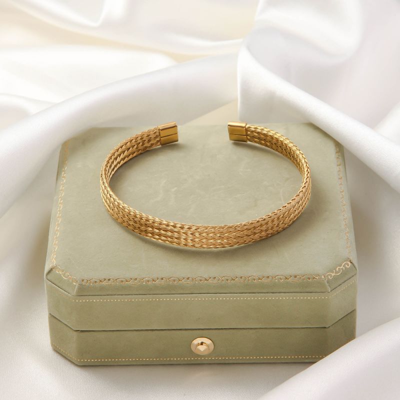 Golden No. 1 Titanium Steel Irregular-shaped Bracelet