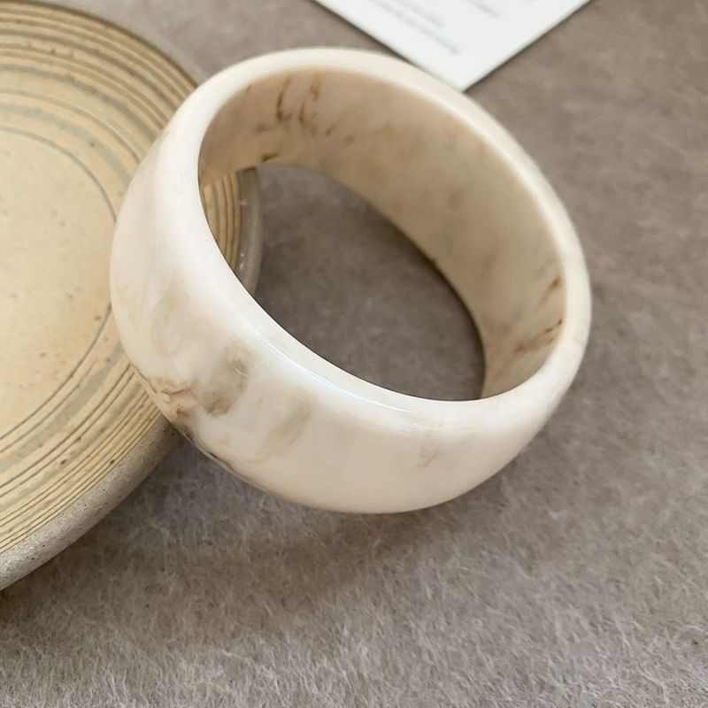 12# Bangle - Brown Irregular Acrylic Bracelet