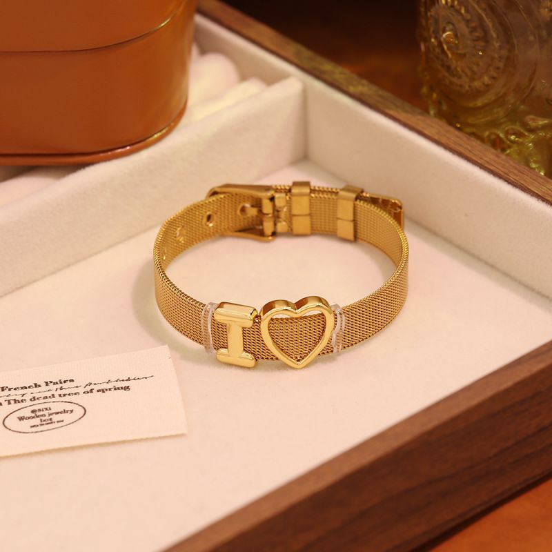 A Stainless Steel 26-letter Heart-shaped Watch Strap Bracelet