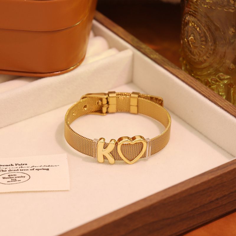 A Stainless Steel 26-letter Heart-shaped Watch Strap Bracelet