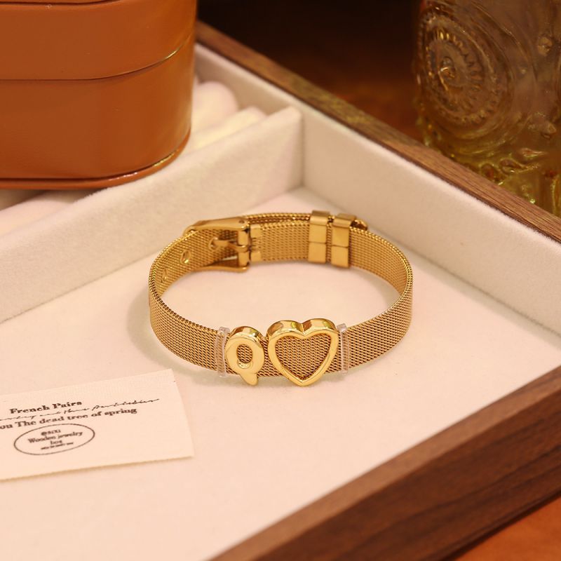 A Stainless Steel 26-letter Heart-shaped Watch Strap Bracelet