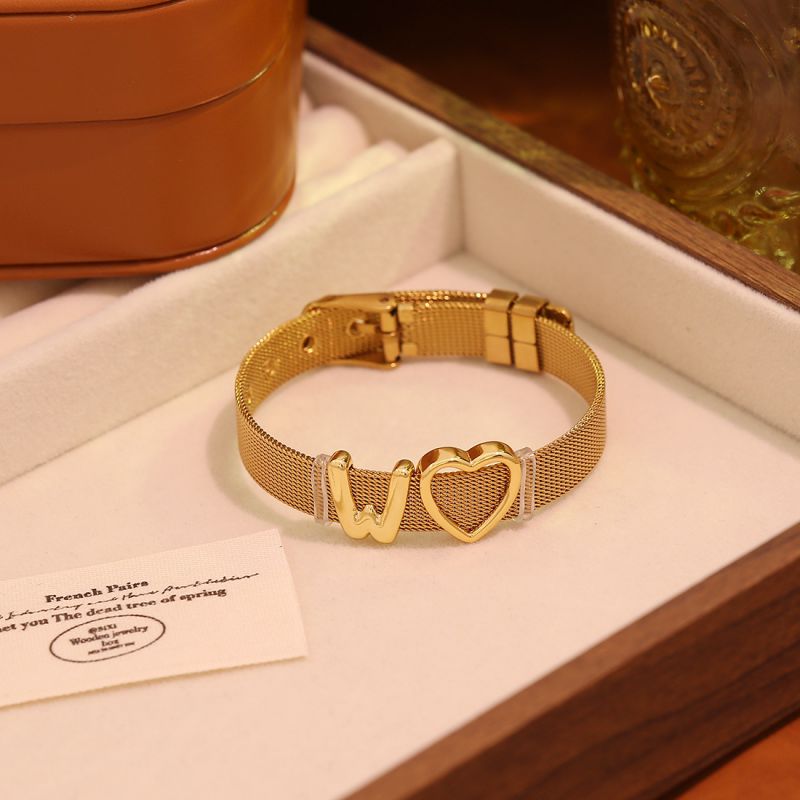 A Stainless Steel 26-letter Heart-shaped Watch Strap Bracelet