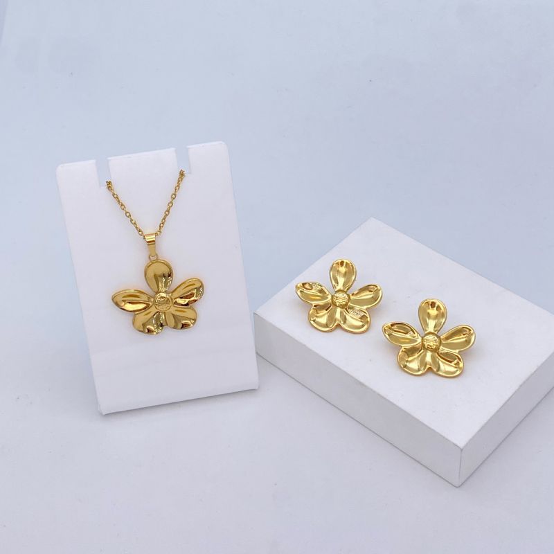 Ocean Series - 04 Titanium Steel Shell Necklace And Earring Set