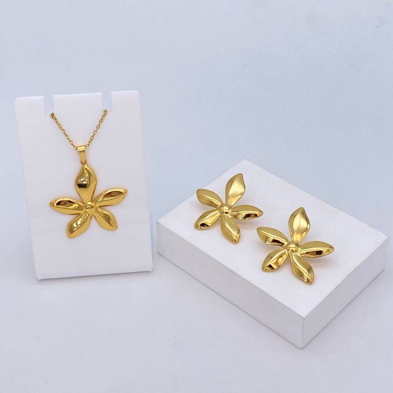 Ocean Series - 04 Titanium Steel Shell Necklace And Earring Set