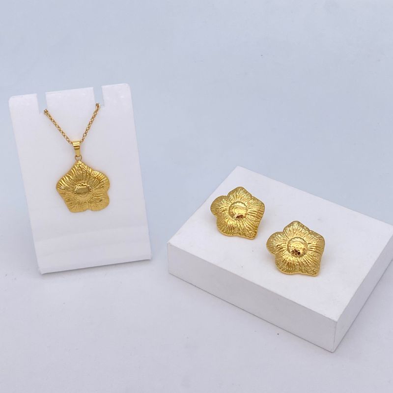 Ocean Series - 04 Titanium Steel Shell Necklace And Earring Set