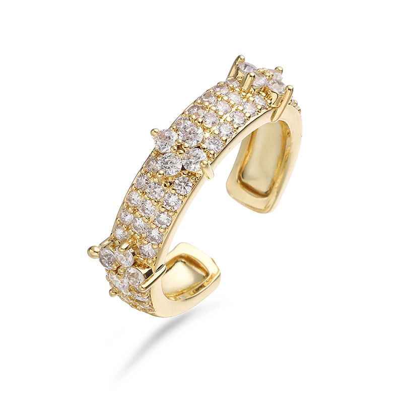 Gold And White Diamond Four-leaf Clover Ring Copper Round Ring With Diamonds
