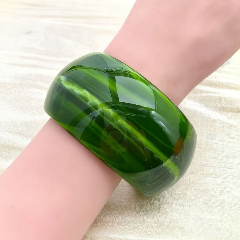 Jet Black Irregularly Shaped Resin Bracelet