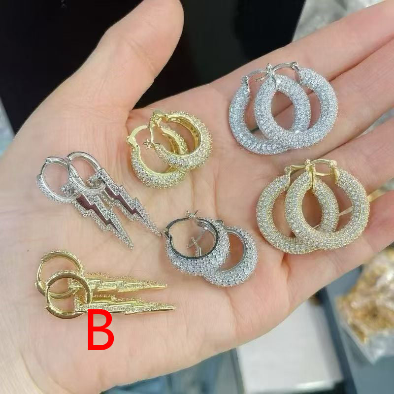 D Copper Round Earrings With Diamonds