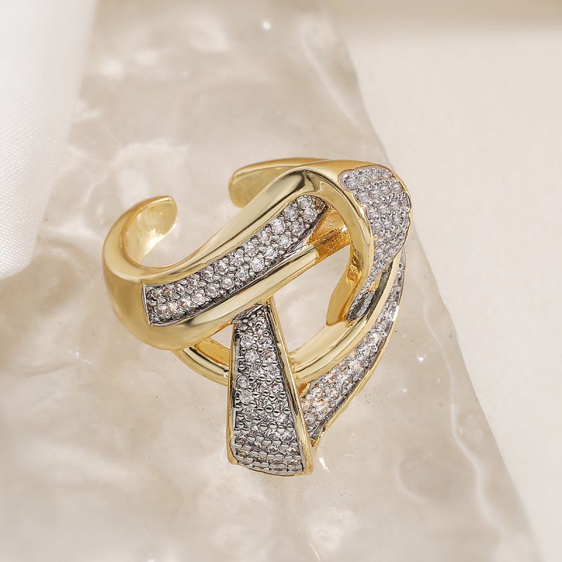 Ring #1 Copper Round Ring With Diamonds