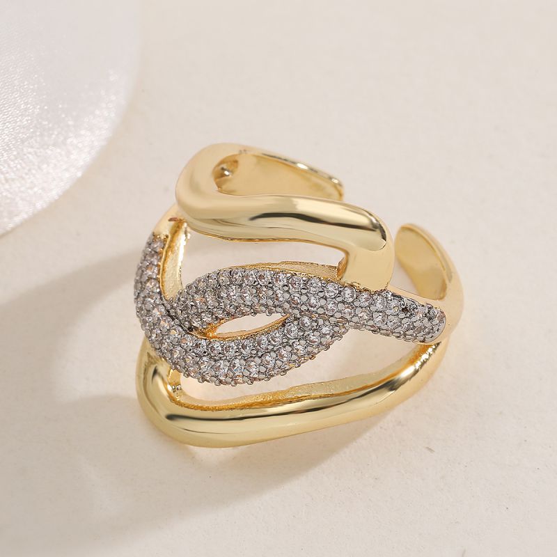 Ring #1 Copper Round Ring With Diamonds