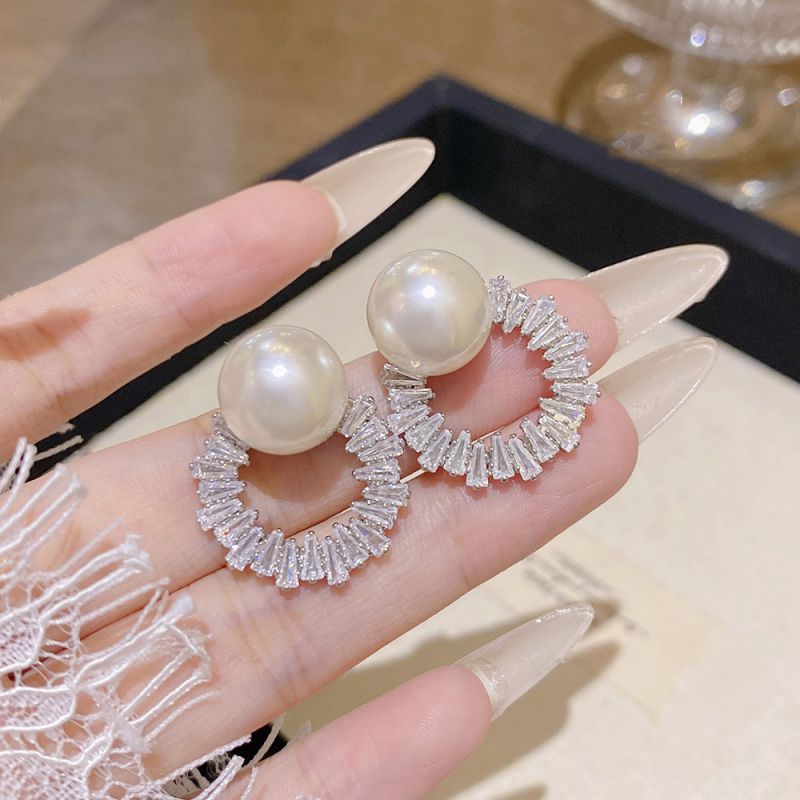 Silver Copper Round Pearl Stud Earrings